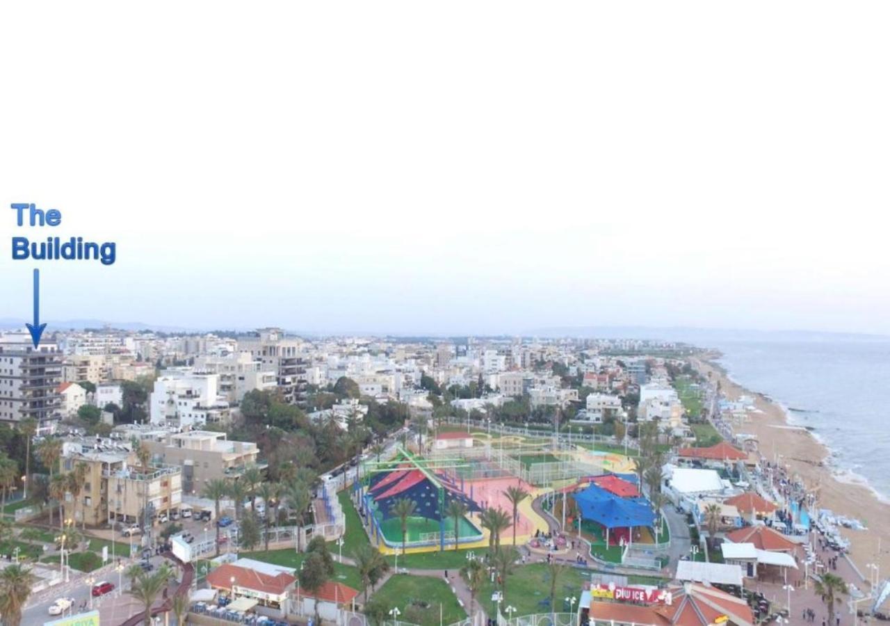 Balfour Sea View City Center Нагария Экстерьер фото