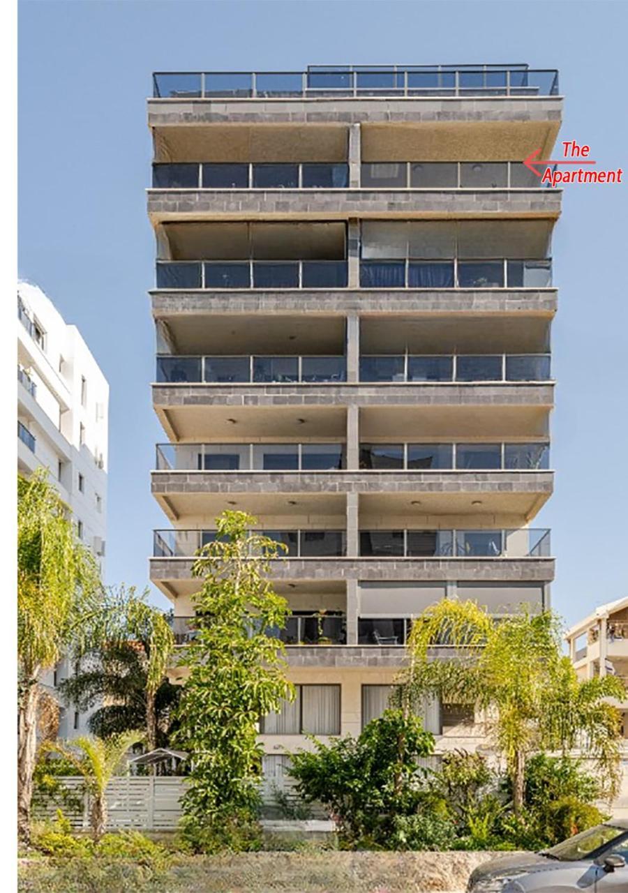Balfour Sea View City Center Нагария Экстерьер фото